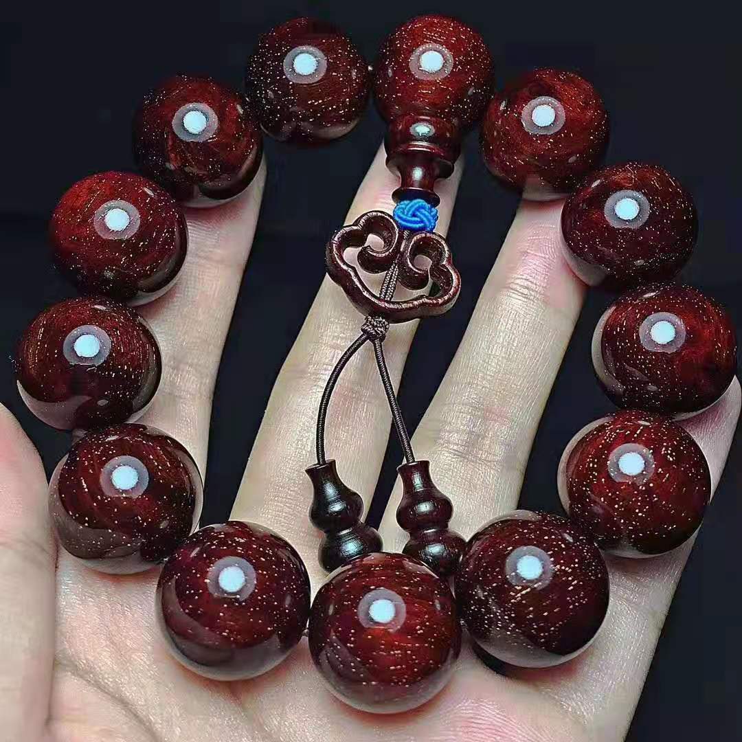 犀皮紫檀手串盘出来是什么样的,小叶紫檀手串如何盘玩保养