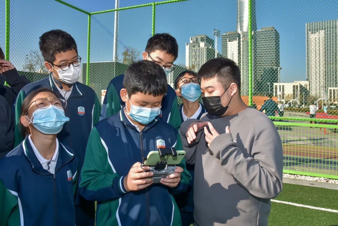 “疆”遇良才！滨城泰达校企合作，科技助力学生“飞天”梦