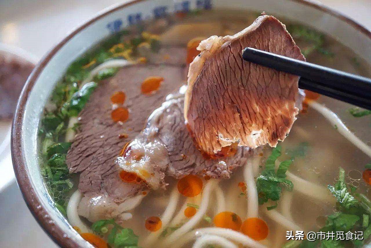 米其林大厨切面包片,米其林大厨表演刀工绝活