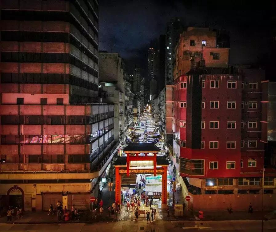 去香港旅游住在哪里性价比最高,香港旅游繁华地段