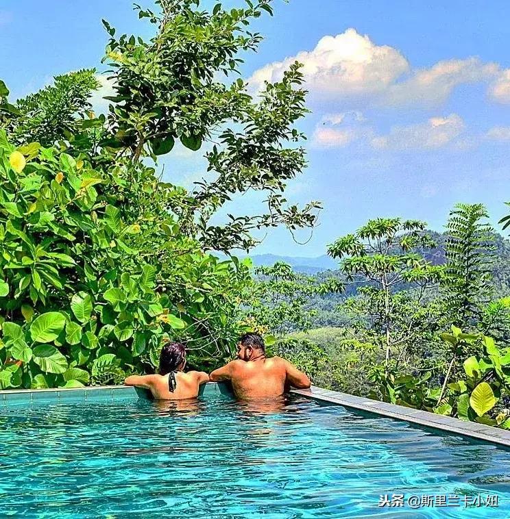 一次只接待一个顾客,一次只接待一个人的酒店