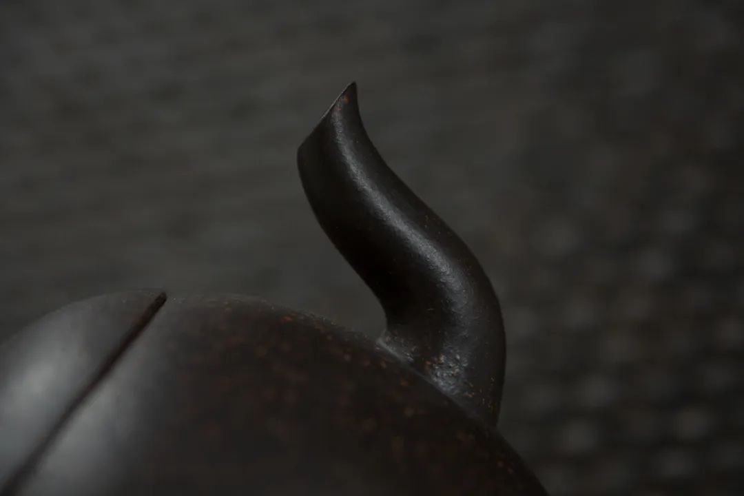 黑朱泥壶怎么样,朱泥小龙蛋茶具