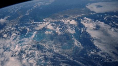 地球走向何处,地球南北极通往何处视频