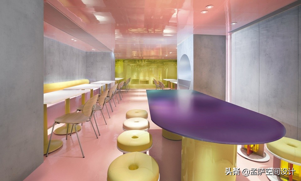 香港EatDarlingEat甜品店，凸显后现代时期的实验性和创造性