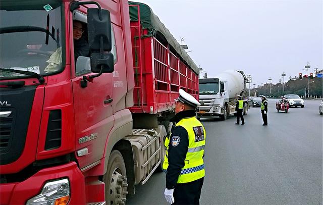 新交规b2扣6分怎么办,新规b2驾驶证扣6分怎么样处理