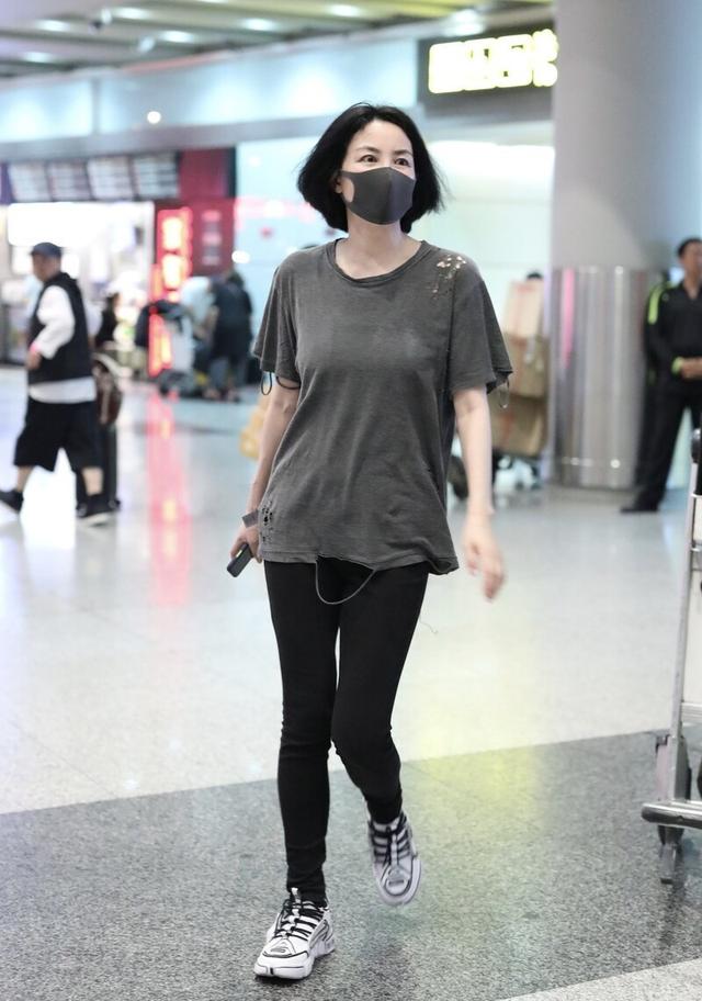 王菲拍内衣广告,王菲内衣广告图片