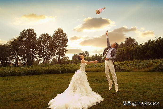 她在叫喊孤独/寂寞，怎么办？