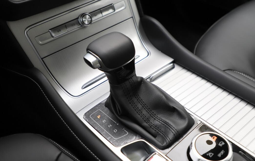 被埋没的7座大越野，轴距2.85米，224马力配四驱卖18万，却少人买