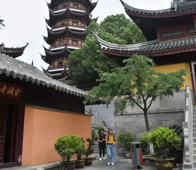 南京网红鸡鸣寺打卡景点,南京鸡鸣寺打卡