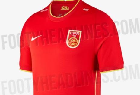 国足新球衣发布引关注,国足徐根宝和孙继海