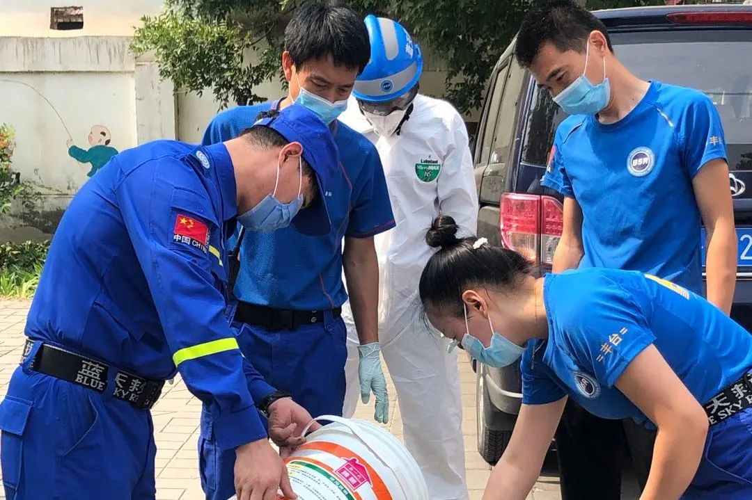 党员干部闻令而动奋战一线,丰台启动战时机制