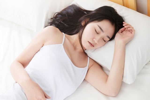 浑身出汗口干舌燥是什么原因,阴虚火旺口干舌燥怎么调理