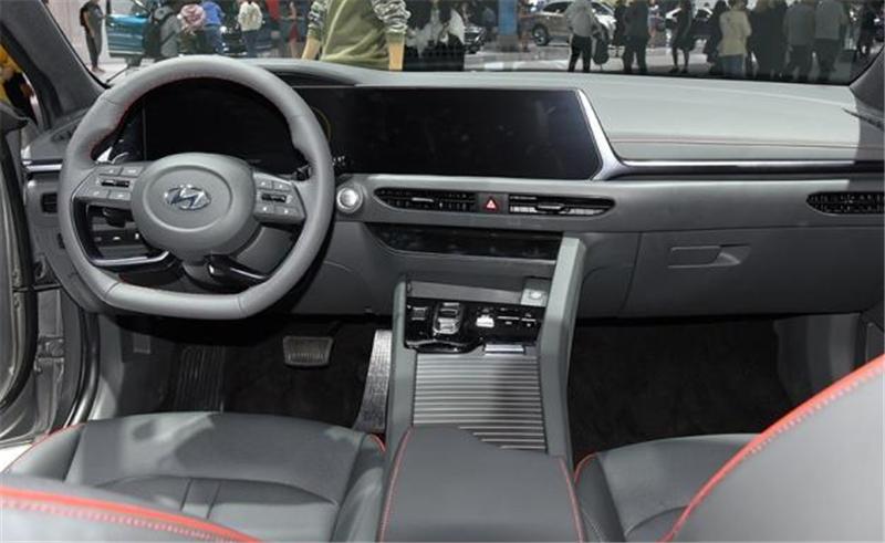 年前想买车这3款一定不能错过,年后买什么车这五款车将是首选