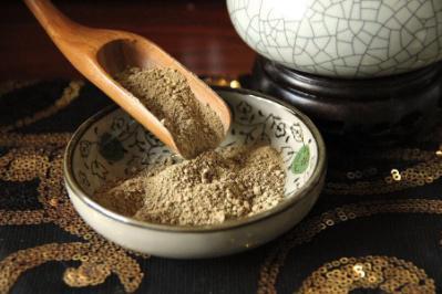 古人如何清洁牙齿？浓茶漱口、树枝擦牙、猪毛刷牙，脑洞十足