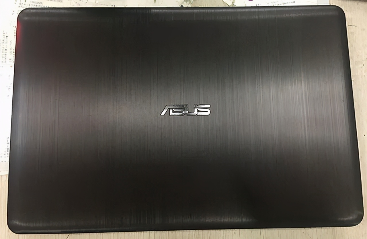 华硕i57代8g240固态笔记本多少钱,华硕14寸i7轻薄笔记本推荐