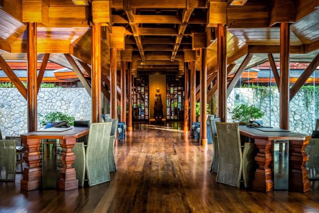 普吉岛较好的酒店排名前十名,普吉岛旅游酒店价格