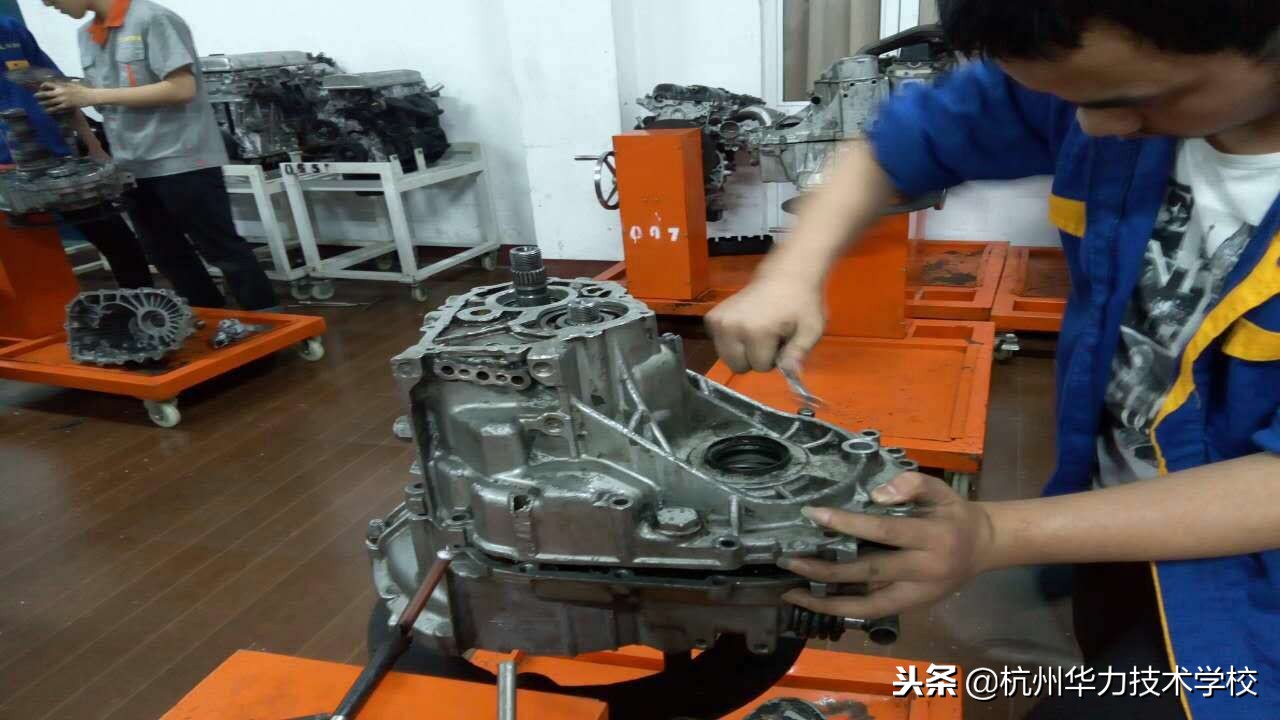 大众宝来车防盗锁怎么解除,宝来发动机防盗锁怎样解锁