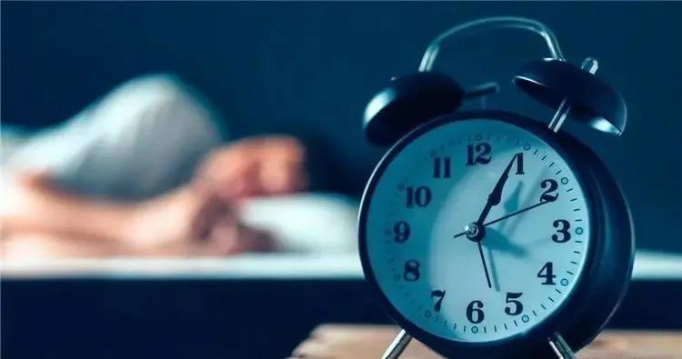 运动过量对男性的危害,过量运动对健康造成的危害