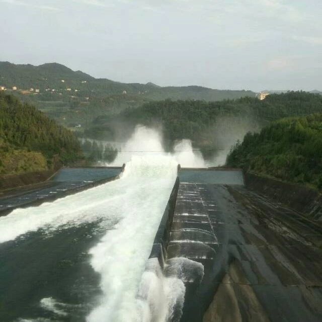 升钟镇玉眉山村,玉眉山村