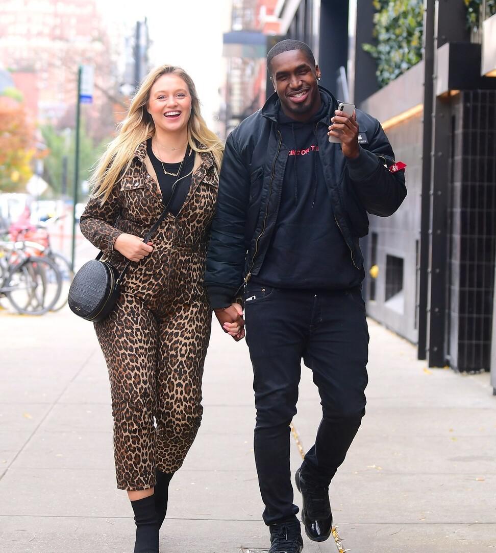 大码模特满身赘肉却不油腻,微胖大粗腿模特