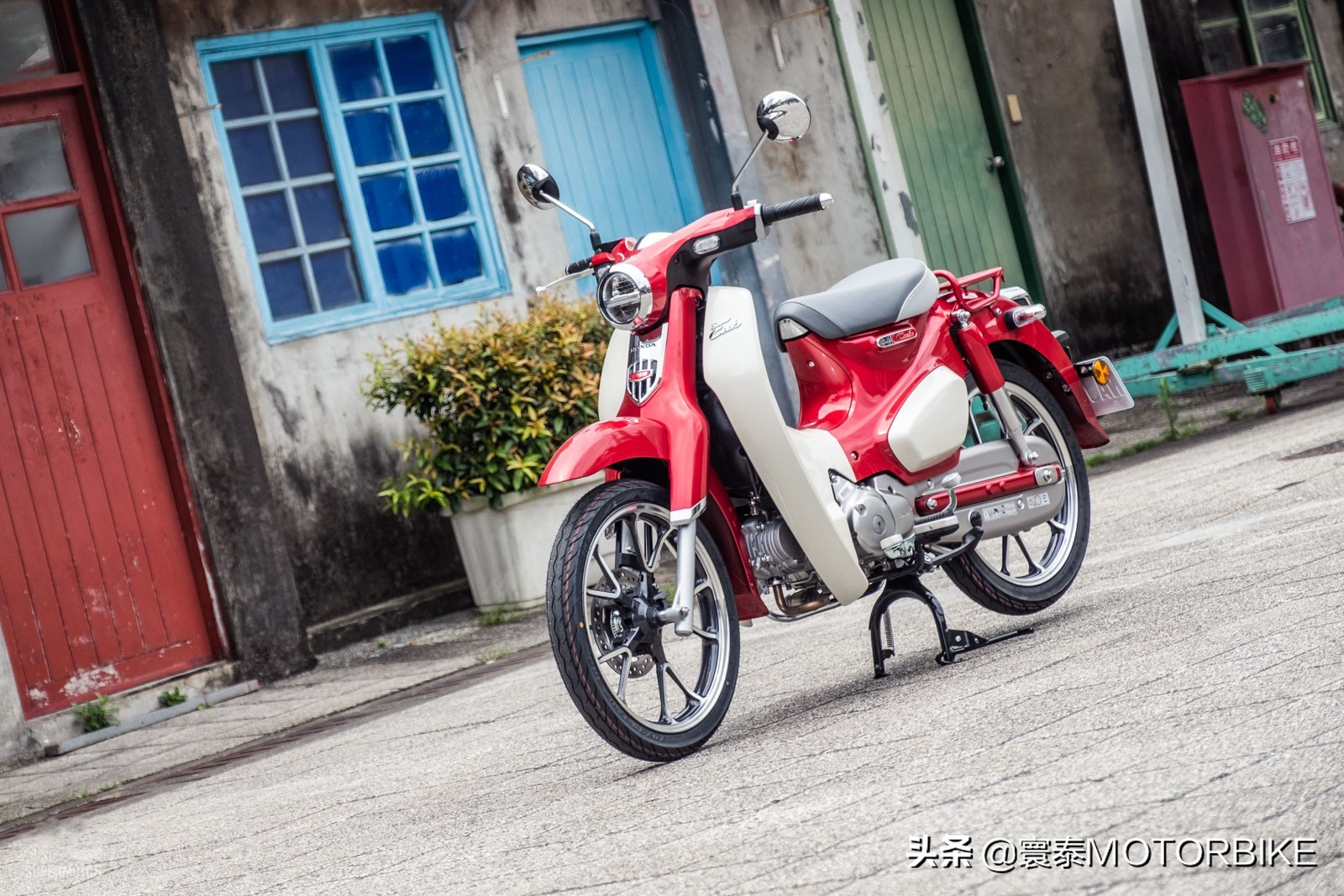 本田超级幼兽supercub,2024本田超级幼兽supercub