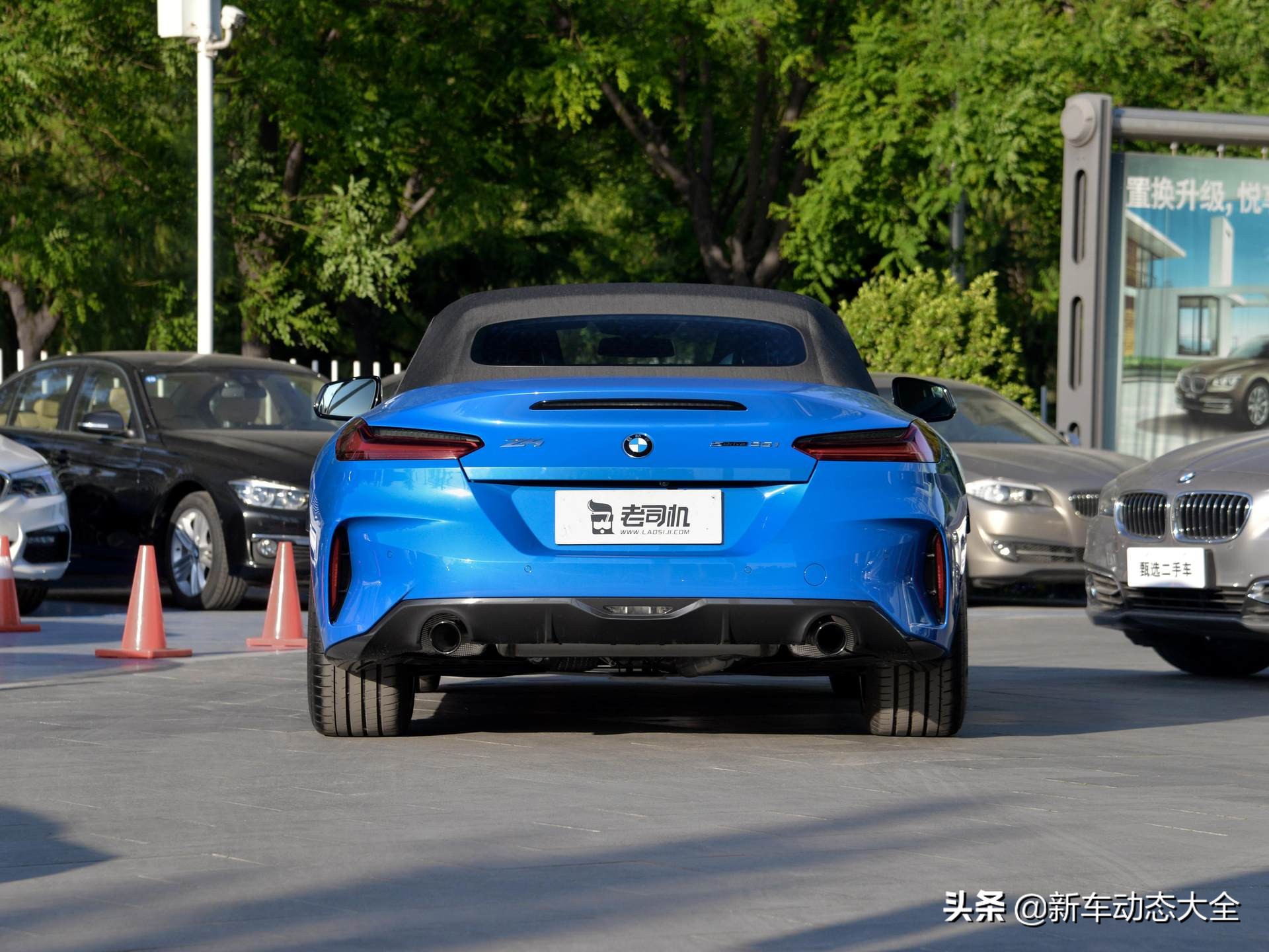 小型跑车拉风视频,宝马z42009款sdrive23i领先型