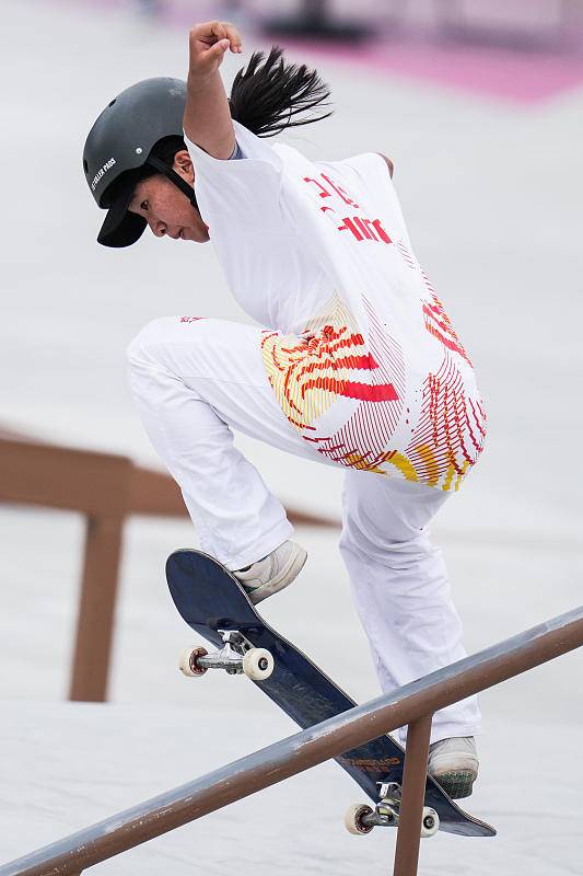 坏孩子跑步,坏孩子高空跑步