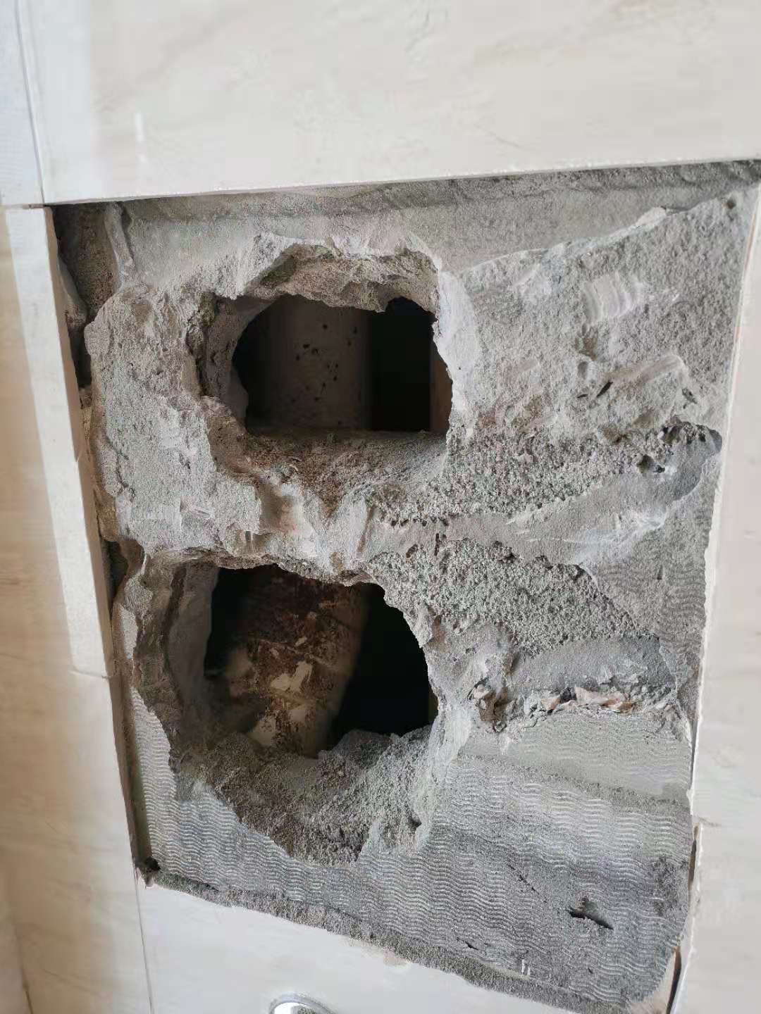 卫生间暗管漏水处理方法,卫生间暗管漏水如何处理