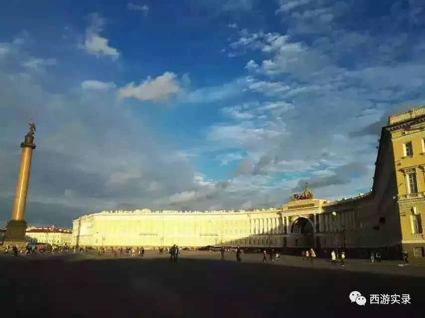 俄罗斯的奔驰宝马售价便宜,路虎宝马