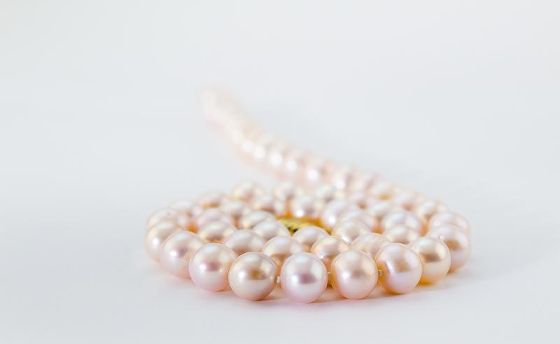 自制珍珠粉面膜的做法,怎样利用珍珠粉自制美白面膜