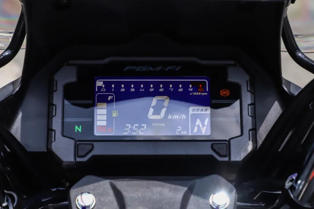 新款cb190x摩旅版需要改什么,cb190x猛鸷摩旅和标准版