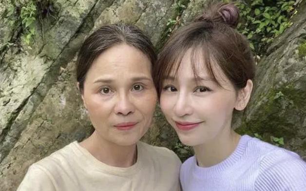 王心凌与前任对比,王心凌被前男友曝细节照