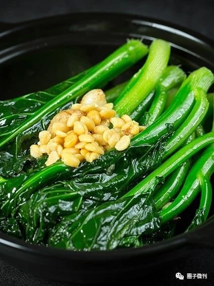 雅韵流光的茉莉餐厅，不彰显，自芬芳