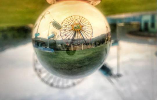 心理测试四个玻璃窗选一个,心理测试测你在他心中的形象