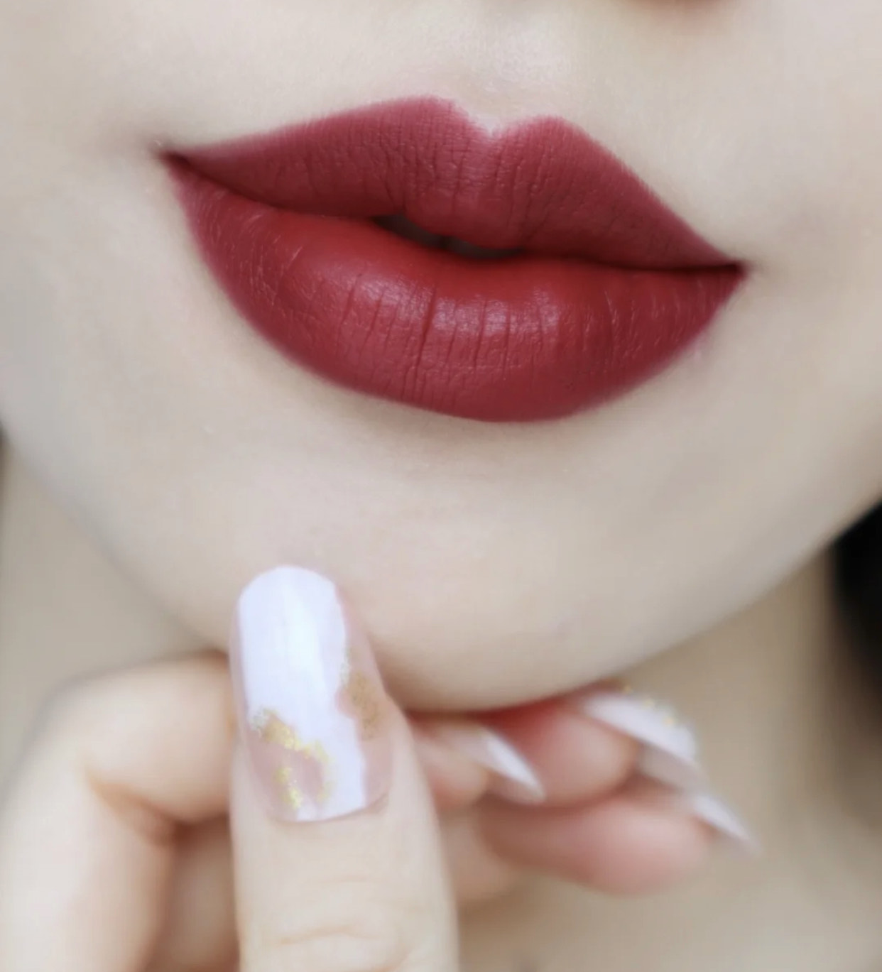 秋季显气色的口红有哪些,口红秋季显白色号推荐