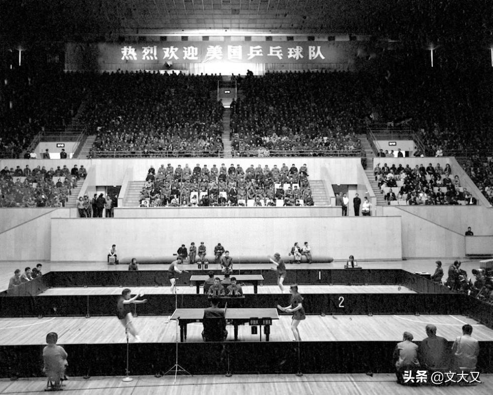 dhs绾㈠弻鍠滀箳涔撶悆,绾㈠弻鍠滀箳涔撶悆鍥涙槦60鍛ㄥ勾