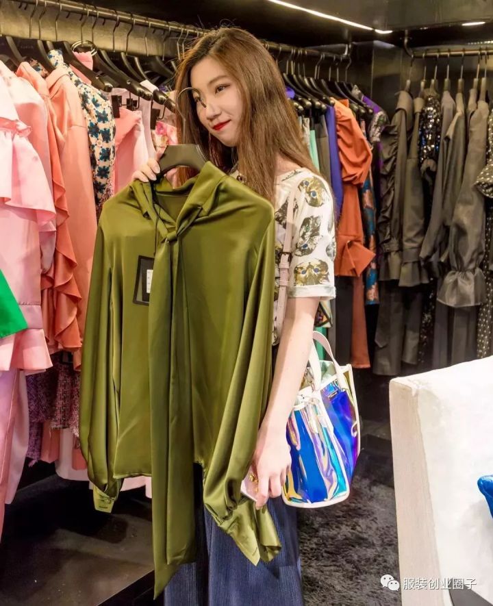 沧州服装批发市场哪个最大和便宜,广州服装服装批发市场