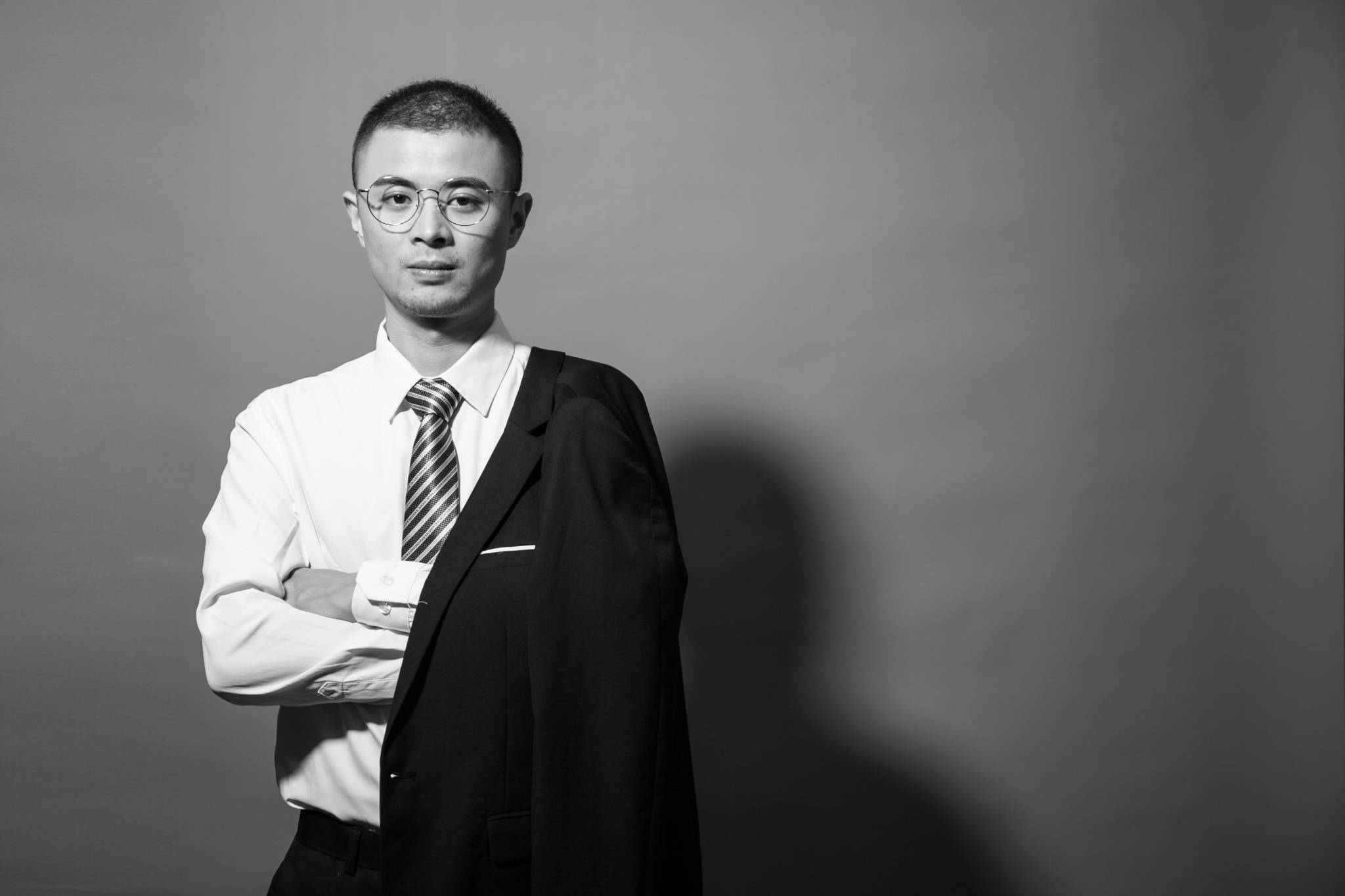 捷诚专访｜8年的设计之路，所谓先苦后甜—「首席设计师周晨曦」