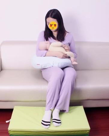 容易堵奶的妈妈如何正确喂奶,堵奶哺乳正确姿势