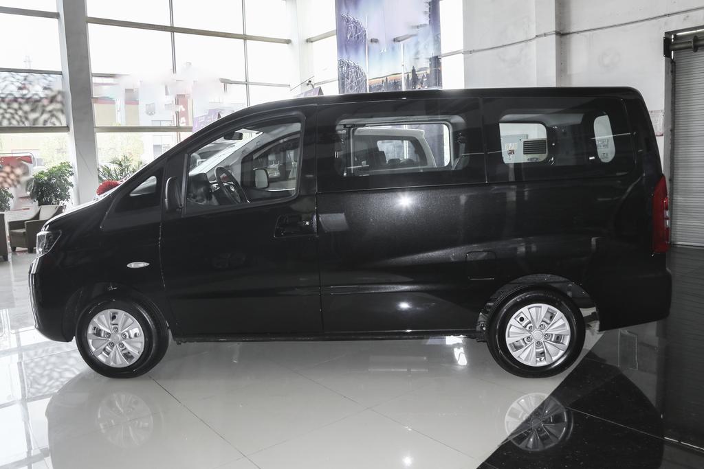 江淮瑞风m31.6l1.8l2.0l油耗区别,江淮瑞风m3油耗一公里多少钱