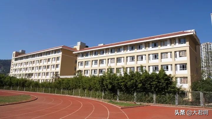 昆明市一级一等中学-昆八、昆十、十四中，高考成绩和录取线