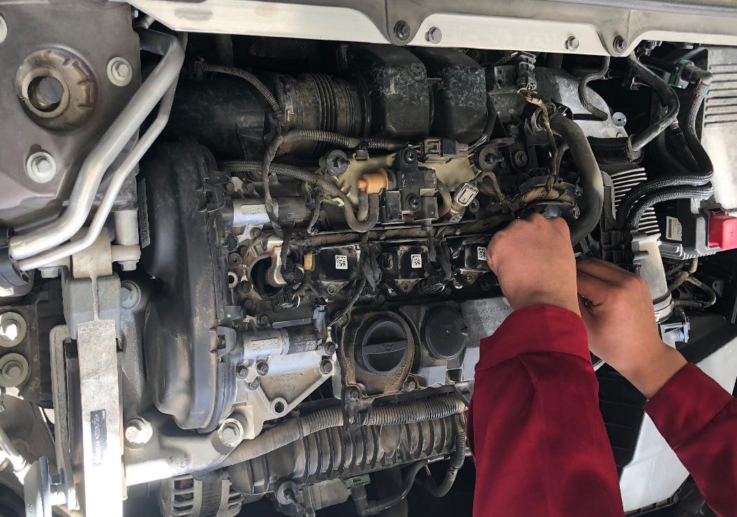 沃尔沃s90是燃油车吗,沃尔沃亚太s90质量怎么样