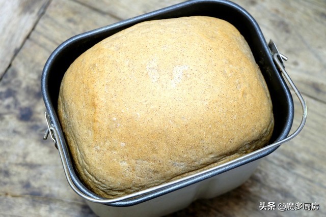 面包机别闲置，一键做出无油低糖健康大面包，坐享其成还被全家夸