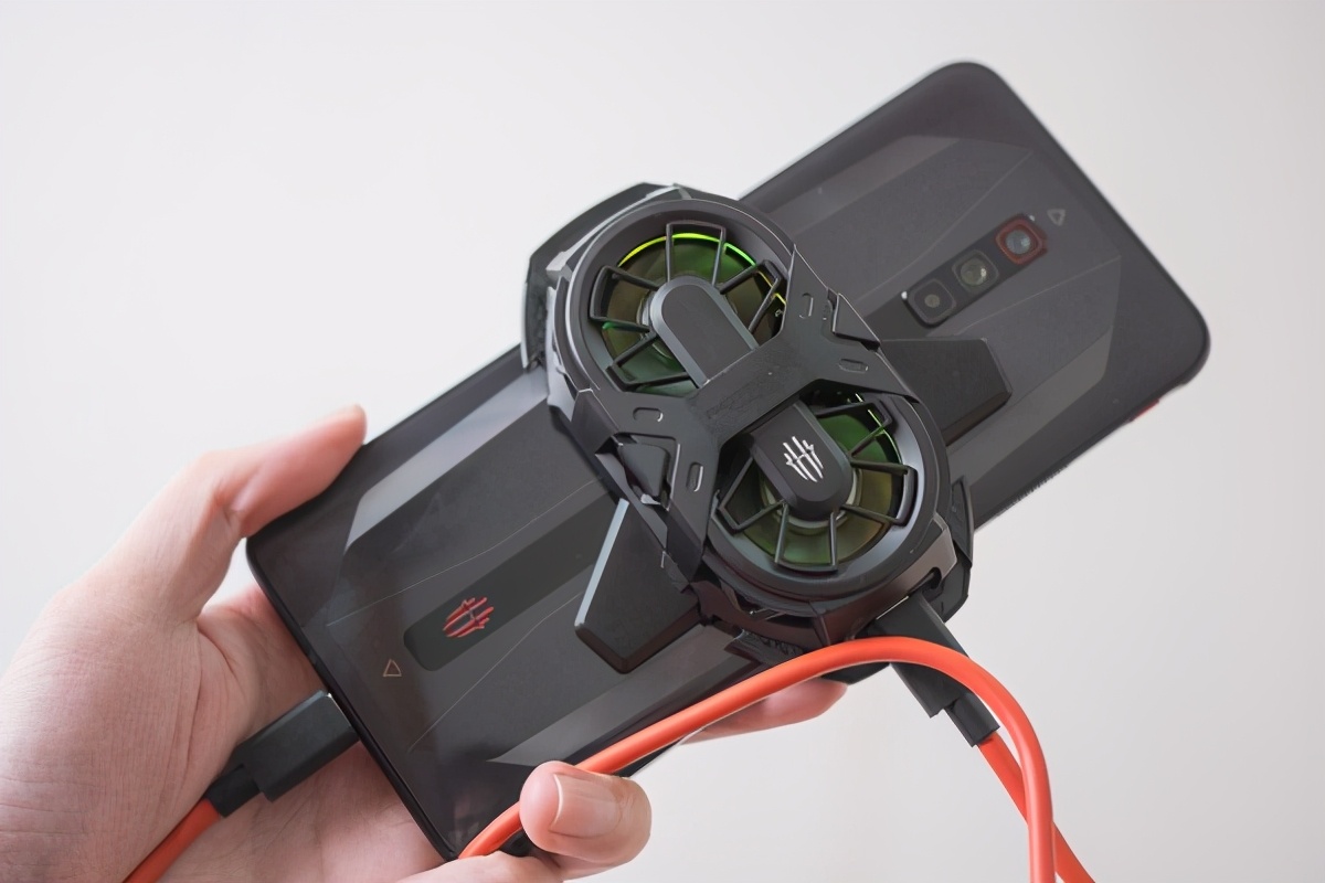 最新165hz高刷手机,红魔165赫兹高刷手机