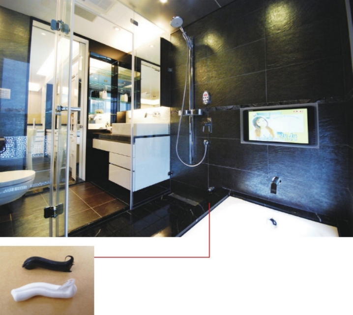 浴缸边的硅胶老发霉怎么办？深色硅胶·重头刮除·填缝剂三个妙招