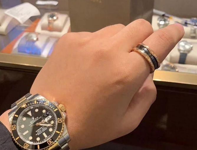 男士戒指怎么挑选好,男士戒指用哪种最好