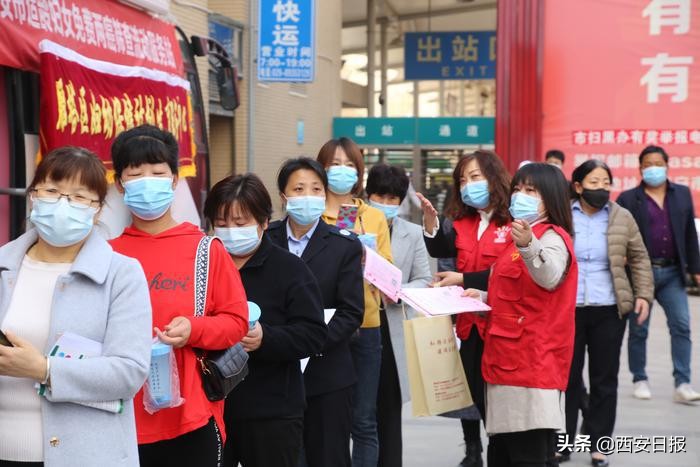 筛查车开进基层，女职工不出单位享受“两癌”筛查