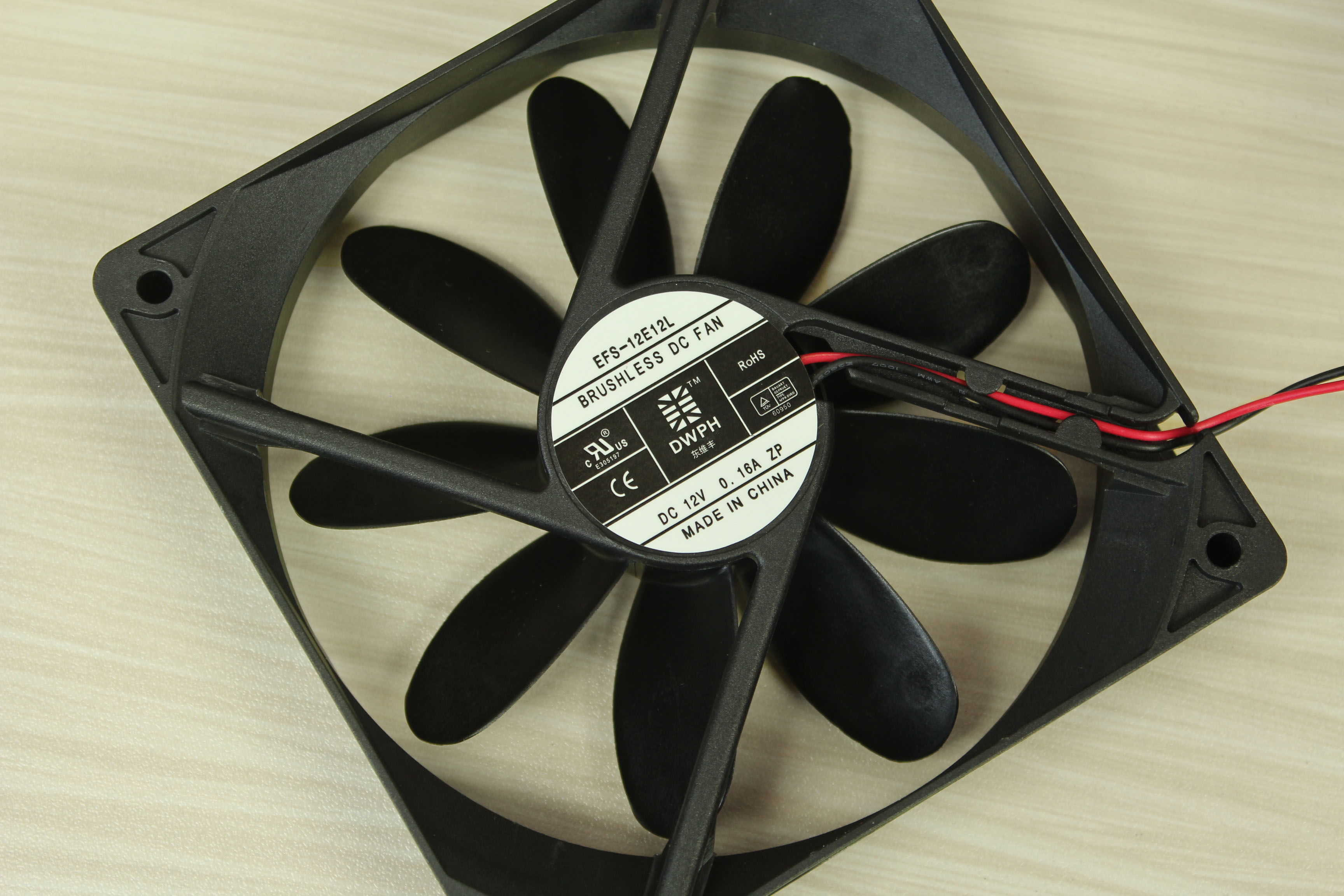 鑫谷gp700g黑金版是低端电源吗,鑫谷750w80plus靠谱吗