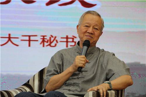 曾仕强父母折磨子女的原因,曾仕强子女和父母的关系