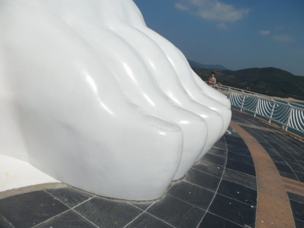 冬季三亚旅游攻略 (七月份去三亚旅行攻略路线推荐)